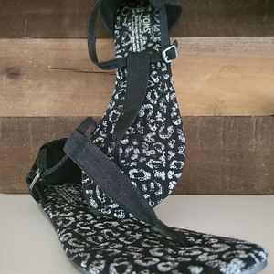 Toms Playa Women's sandal Black 9.5